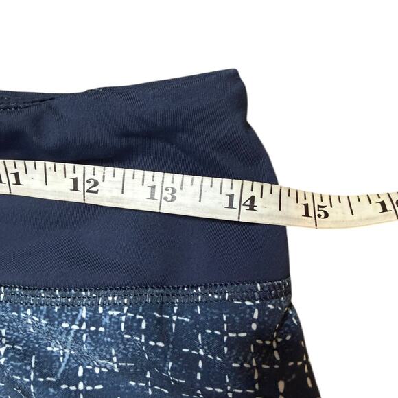 Lululemon Pace Setter Skirt/Skort  Exploded Sashiko Cross Inkwell Ghost  Size 4 - Picture 10 of 11